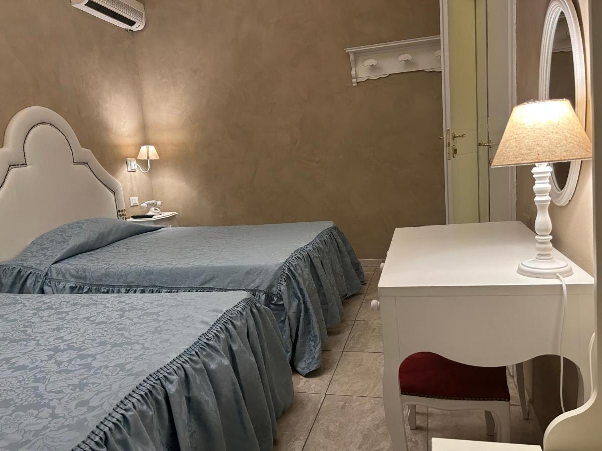 Boutique Calais Milán